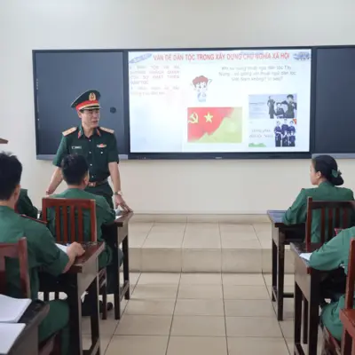 QUYẾT TÂM HOÀN THÀNH THẮNG LỢI NHIỆM VỤ GIÁO DỤC, ĐÀO TẠO NĂM HỌC 2026-2027 NGAY TỪ NGÀY ĐẦU HUẤN LUYỆN