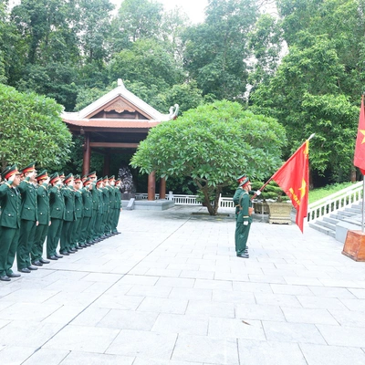 Báo QĐND: Học viên Học viện Hậu cần hứa quyết tâm hoàn thành xuất sắc nhiệm vụ khóa học