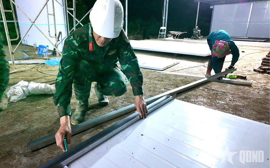 Học viện Hậu cần chung tay xây mái ấm ở Mường Than