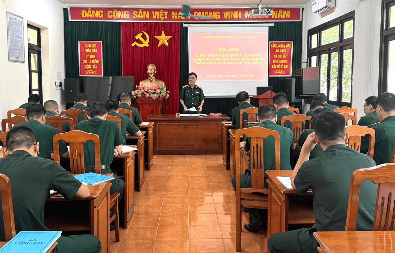 KHOA CÔNG TÁC ĐẢNG, CÔNG TÁC CHÍNH TRỊ - QUYẾT TÂM BỨT PHÁ, HOÀN THÀNH XUẤT SẮC NHIỆM VỤ NĂM HỌC 2026 - 2027