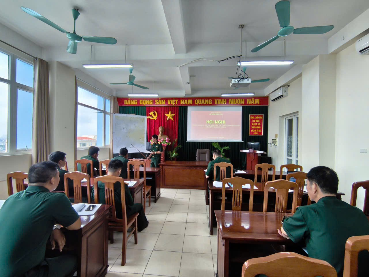 KHOA QUÂN SỰ - HỌC VIỆN HẬU CẦN KHẨN TRƯƠNG, NGHIÊM TÚC CHUẨN BỊ MỌI MẶT CHO NĂM HỌC MỚI 2026 - 2027