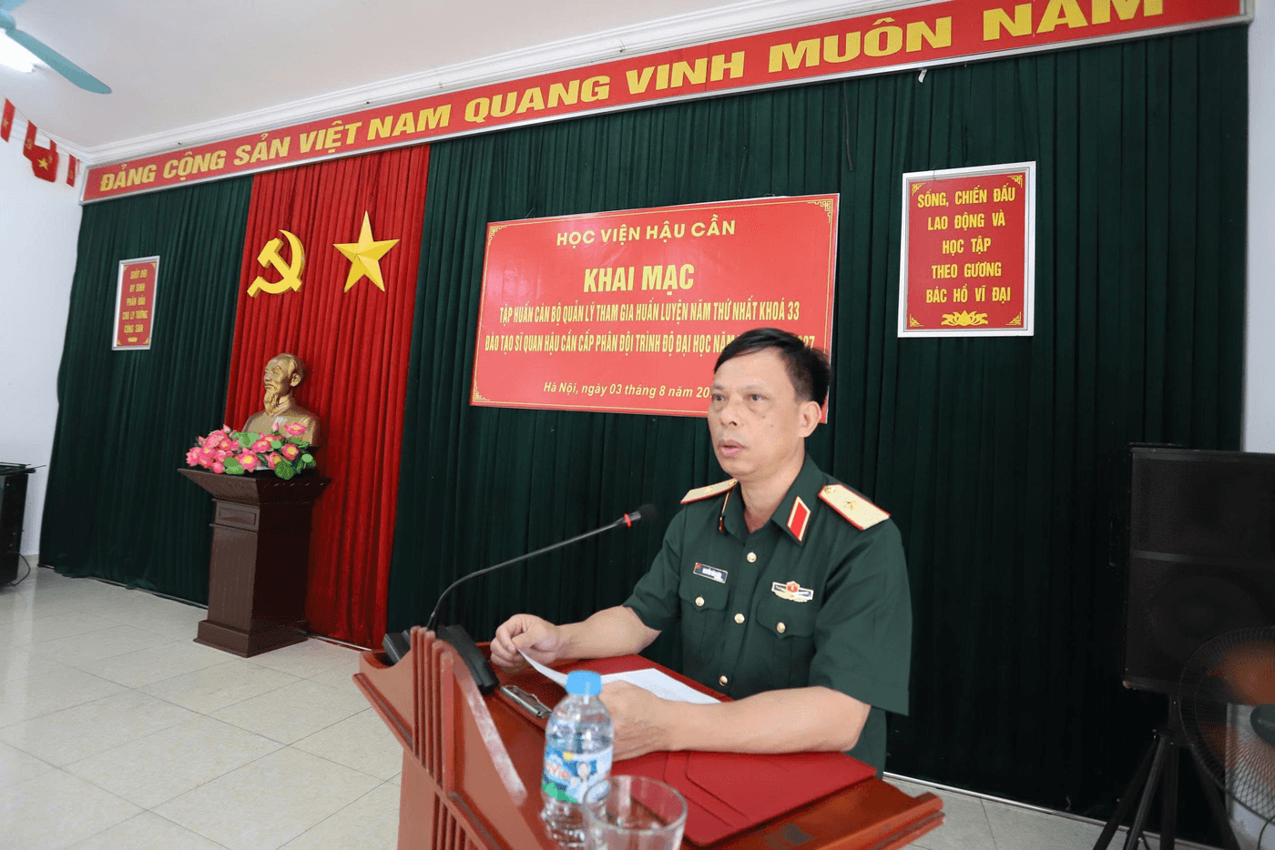 HỌC VIỆN HẬU CẦN KHAI MẠC LỚP TẬP HUẤN CÁN BỘ QUẢN LÝ THAM GIA HUẤN LUYỆN NĂM THỨ NHẤT KHÓA 33 ĐÀO TẠO SĨ QUAN HẬU CẦN CẤP PHÂN ĐỘI TRÌNH ĐỘ ĐẠI HỌC NĂM HỌC 2026 - 2027