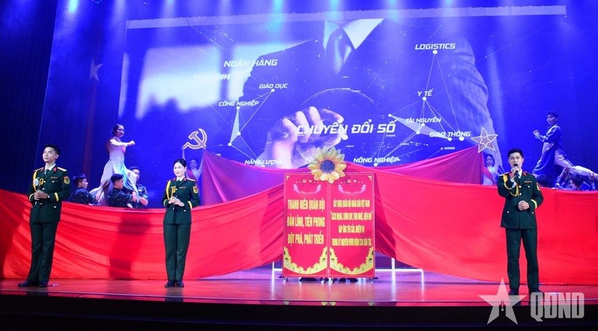 Tuyên truyền hình ảnh tuổi trẻ Học viện Hậu cần tiên phong, quyết thắng