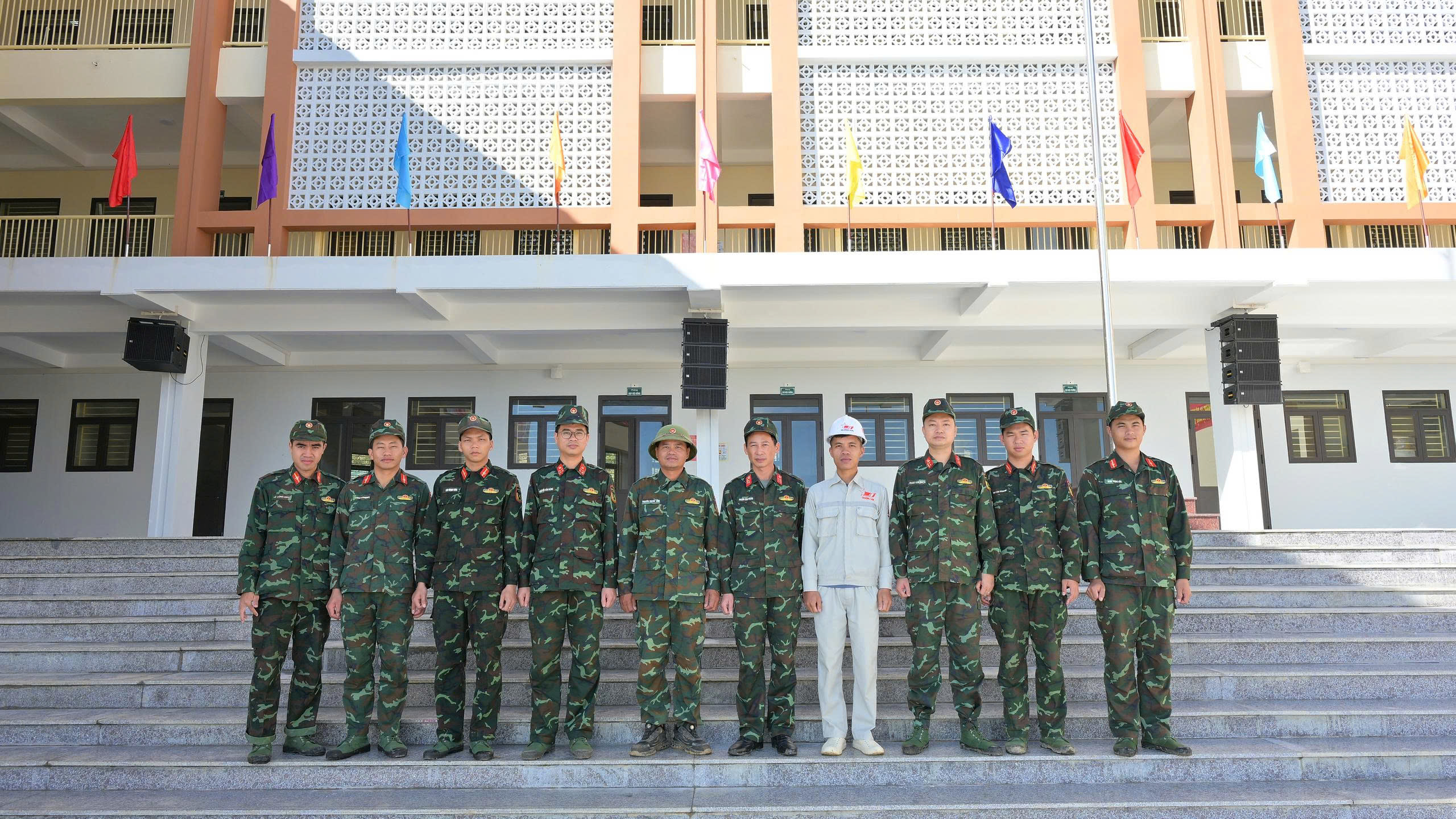 GIẢNG VIÊN, HỌC VIÊN HỌC VIỆN HẬU CẦN HOÀN THÀNH TỐT NHIỆM VỤ THỰC TẬP CÁN BỘ KỸ THUẬT TẠI Y TÝ, LÀO CAI