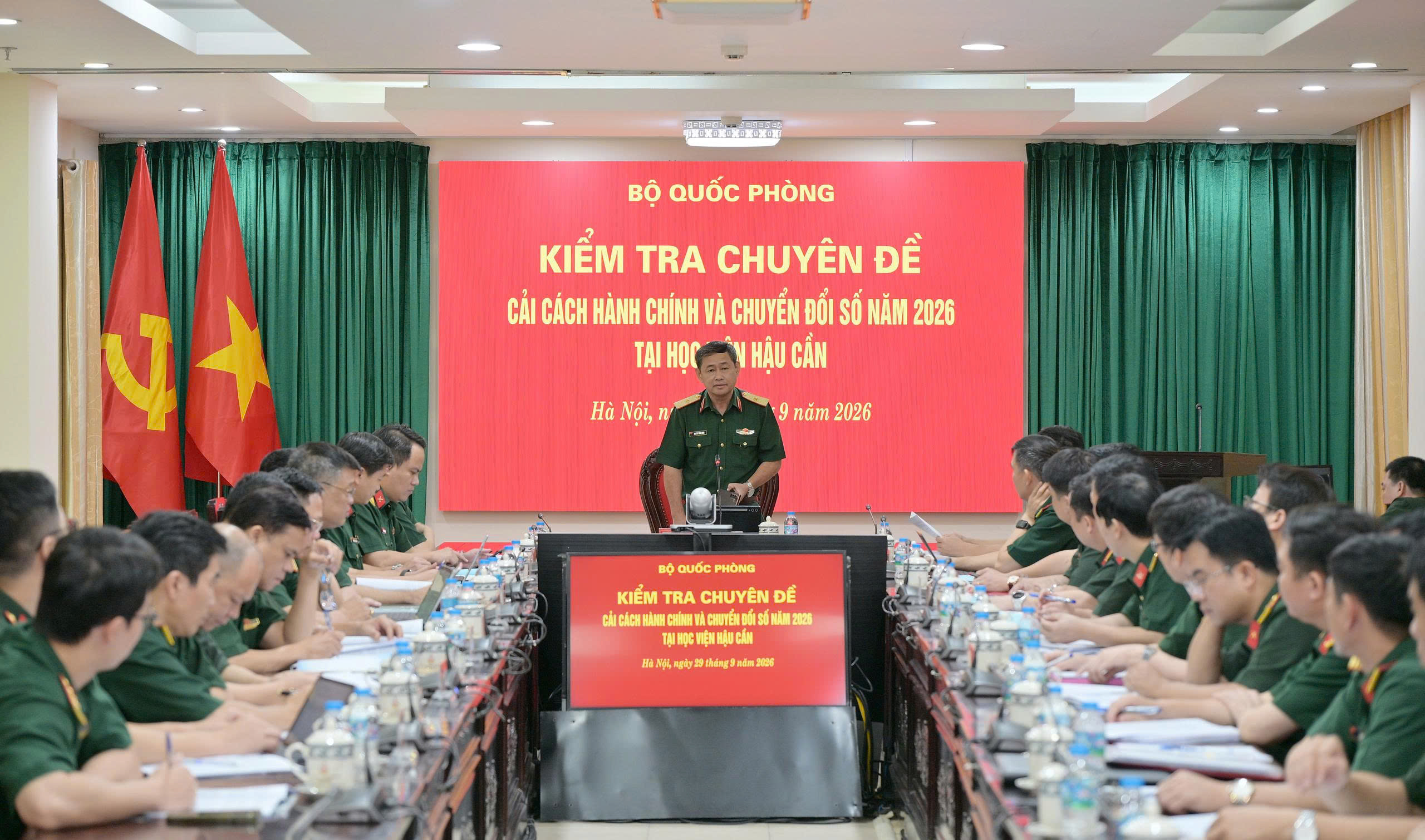QPVN: BỘ QUỐC PHÒNG KIỂM TRA CÔNG TÁC CẢI CÁCH HÀNH CHÍNH, CHUYỂN ĐỔI SỐ TẠI HỌC VIỆN HẬU CẦN NĂM 2026